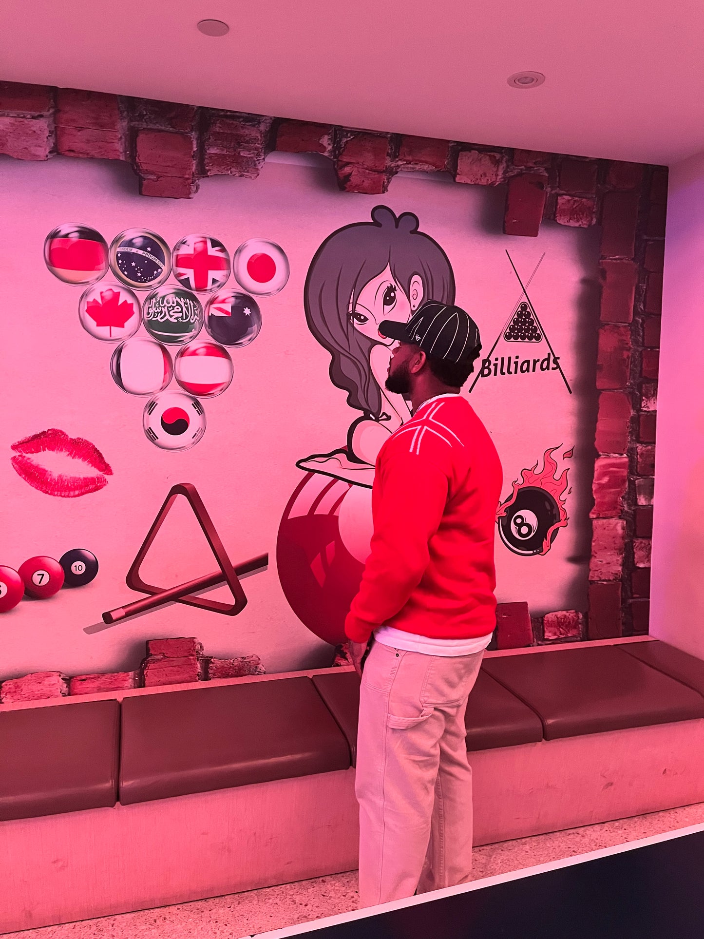 3 Lions Crewneck Sweater